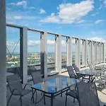 Jbhotels Premium Hanza Tower شقة