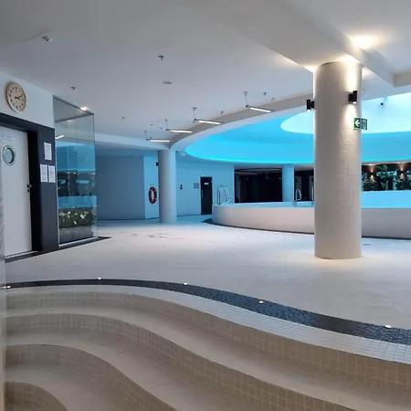 Apartamento Jbhotels Premium Hanza Tower 4*
